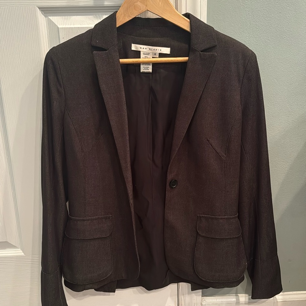 Women’s Black Max Studio Blazer Size 6